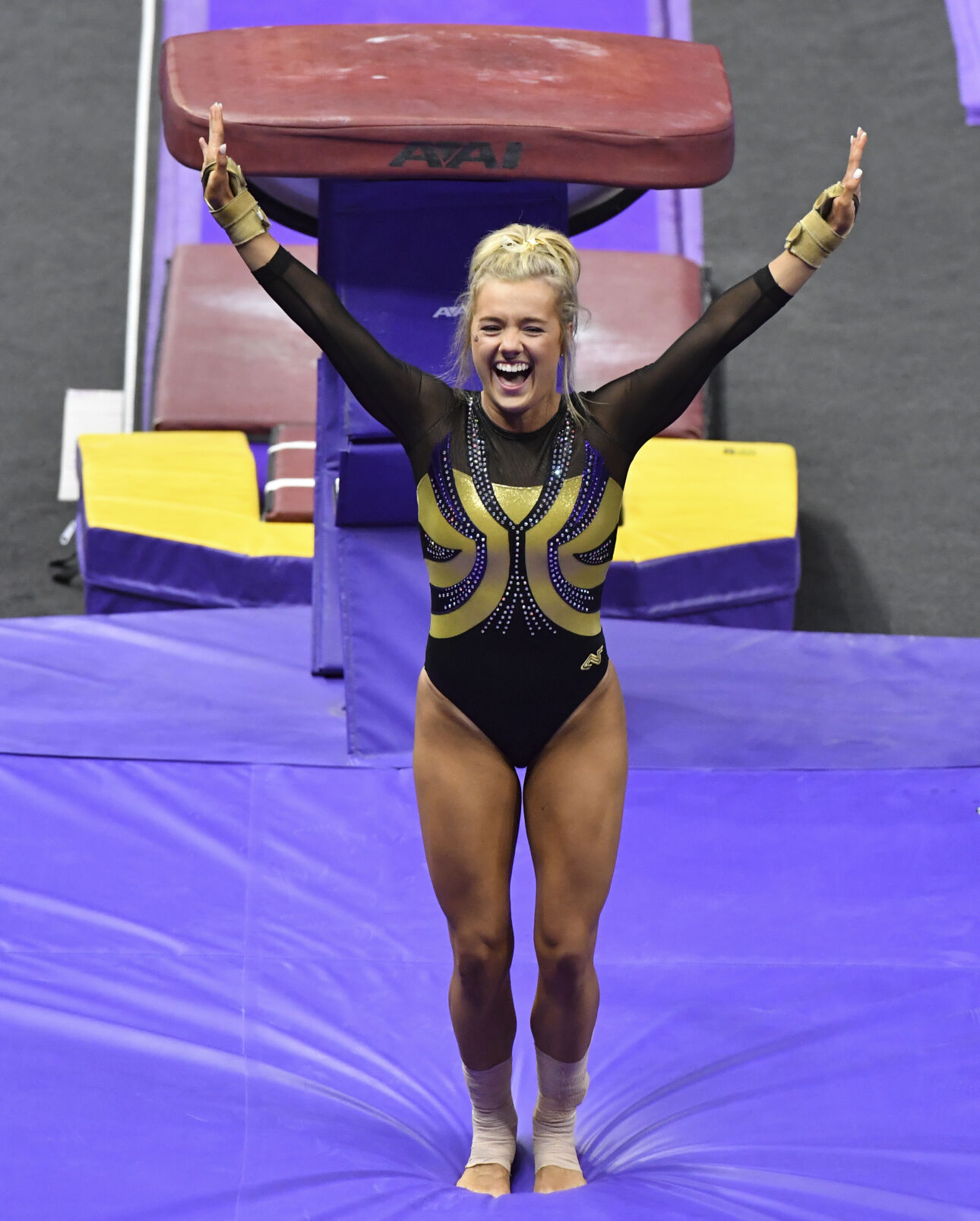 BR.lsugymnastics.010921 HS 441.JPG
